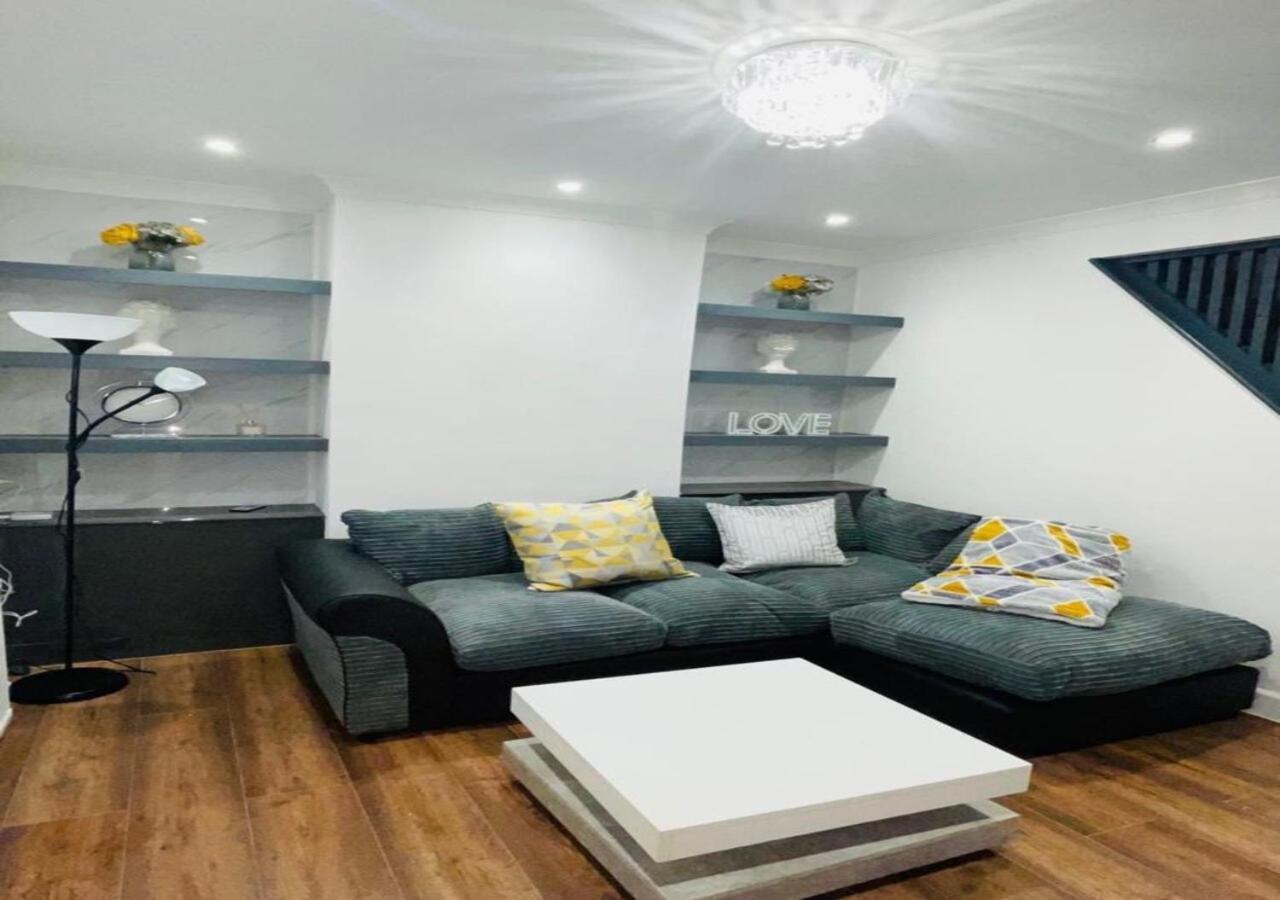 Luxury New Home Swanscombe Екстериор снимка